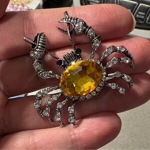 Elegant Yellow Gemstone Crab Brooch